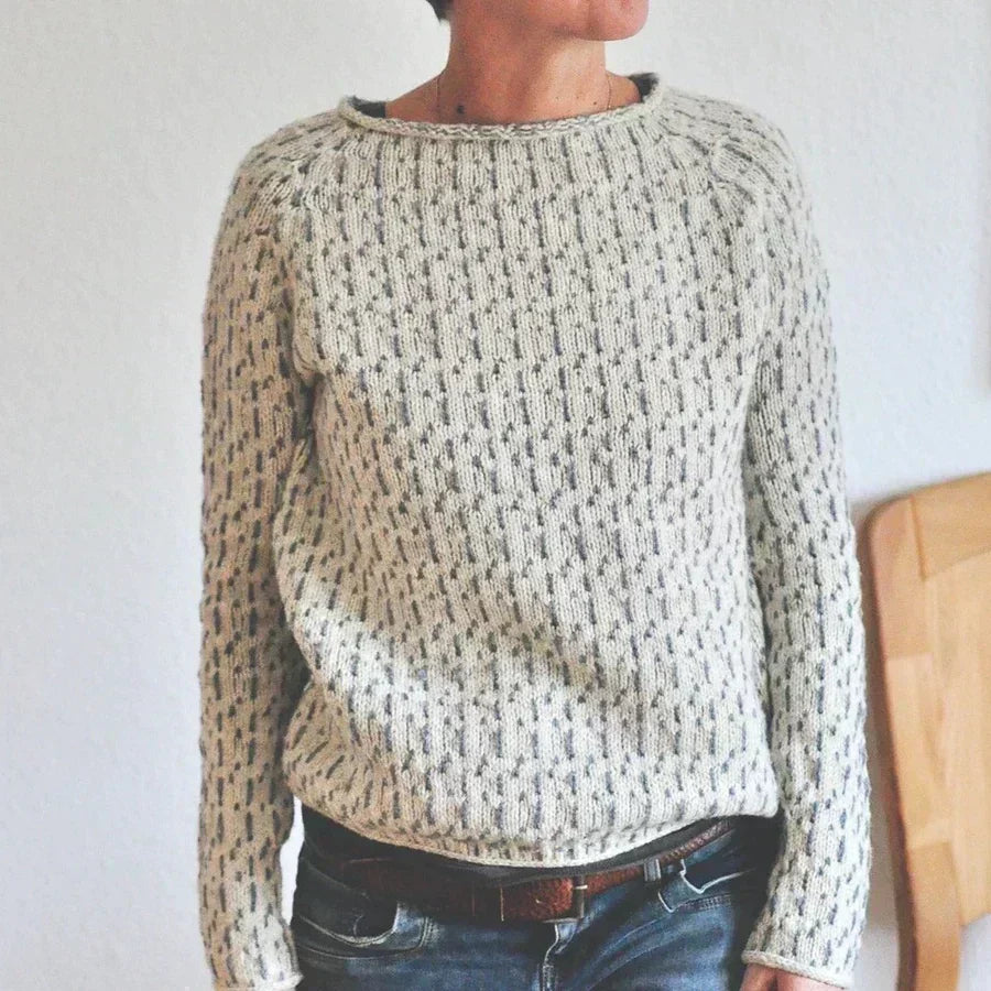 Victoria - Elegant Boat Neck Sweater