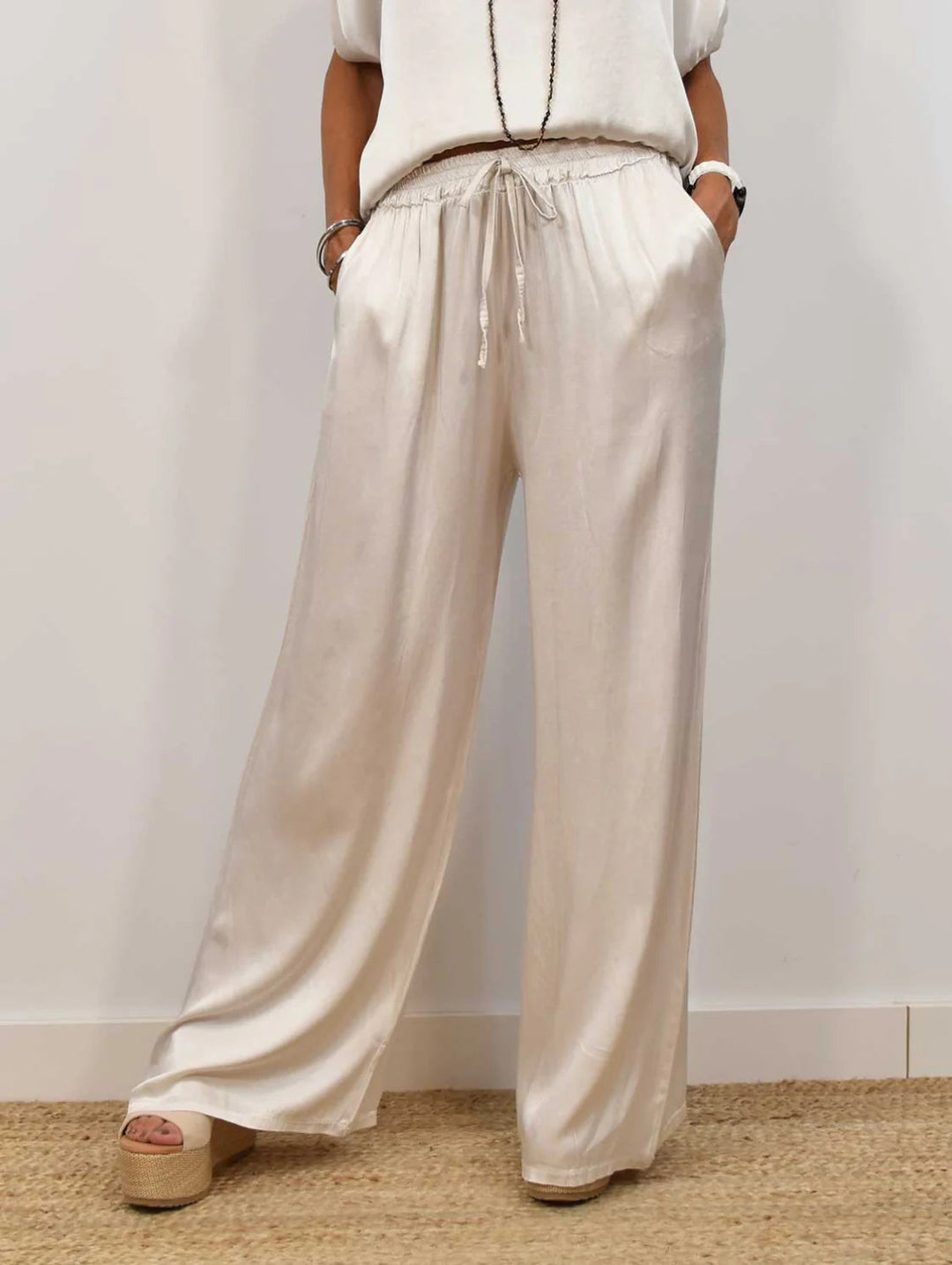 Isla - Effortless Silk Lounge Set