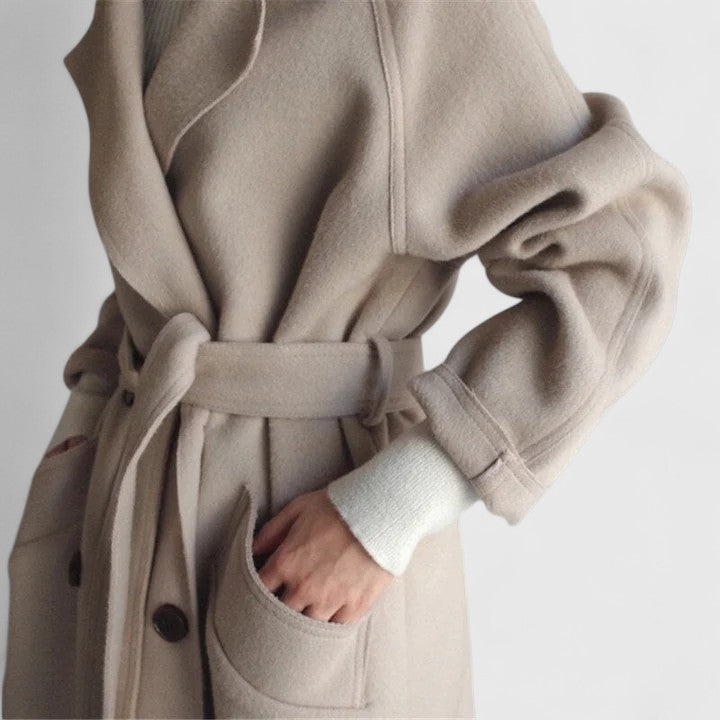 Victoria | Elegant Coat