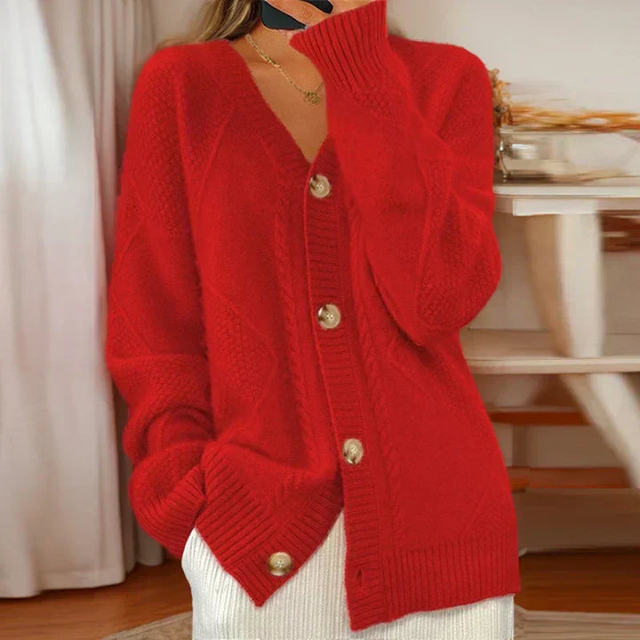 Éloise - Cozy Cable-Knit Cardigan